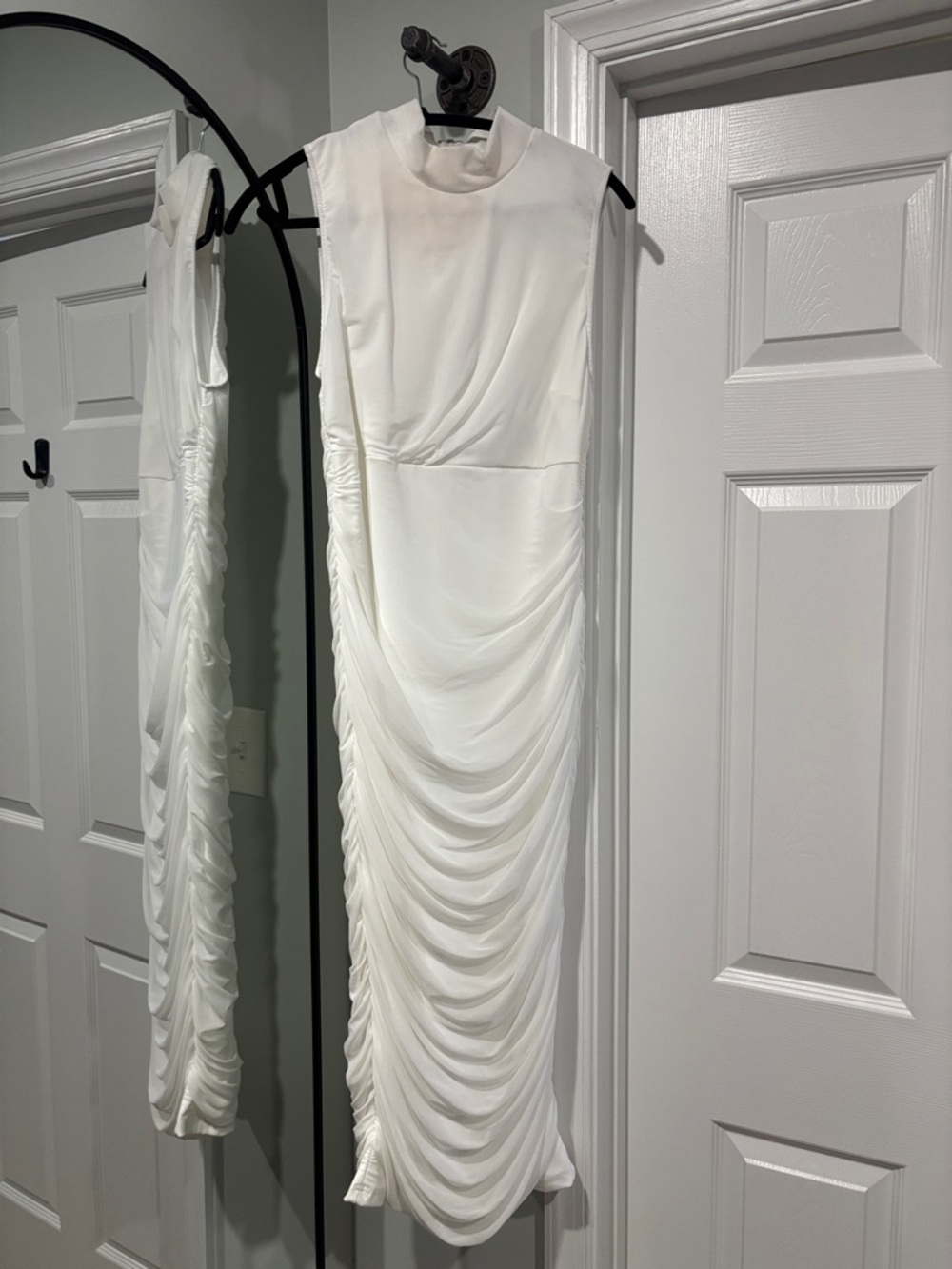 Elegant White Ruched Sleeveless Dress